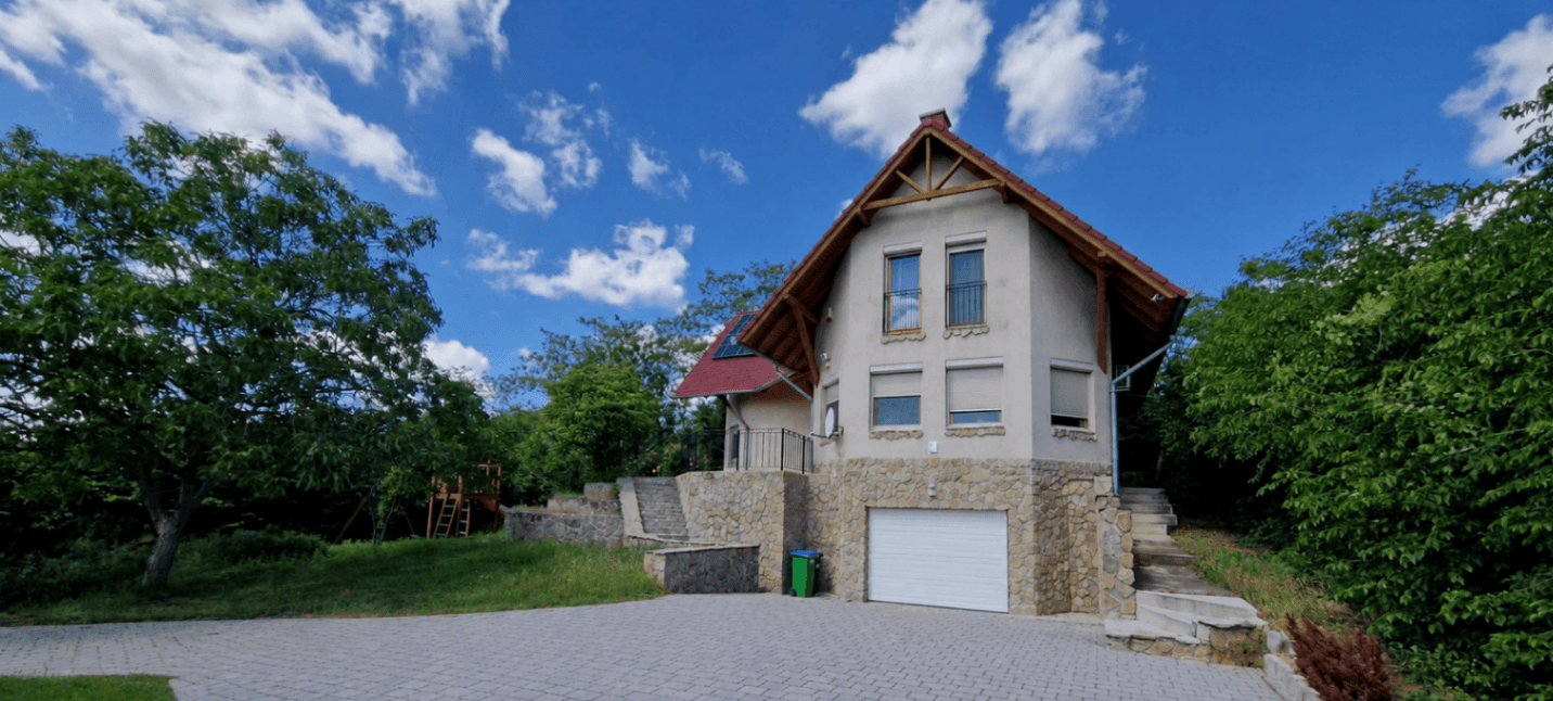 Haus in Pákozd, Ungarn – BixBuz Anzeige (97)