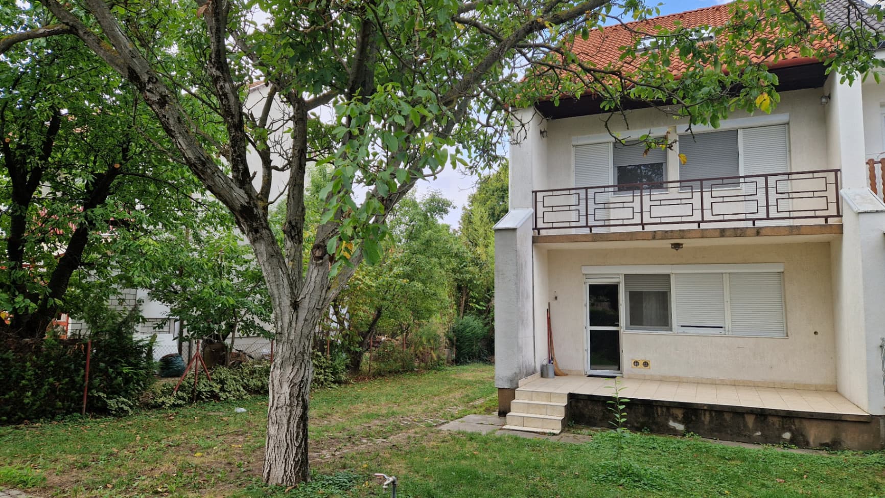 Haus in Székesfehérvár, Ungarn – BixBuz Anzeige (99)